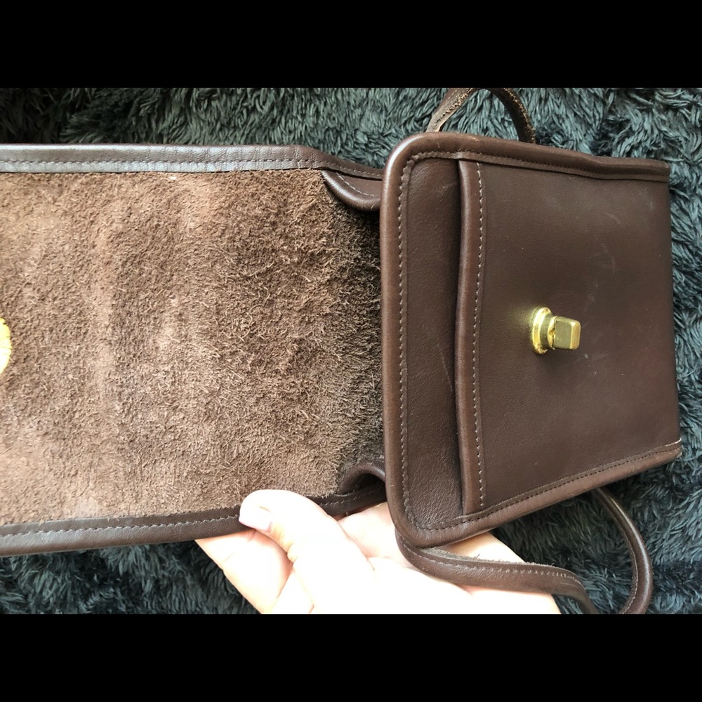 Vintage Brown Leather Authentic Coach Purse - Picture 6 of 7